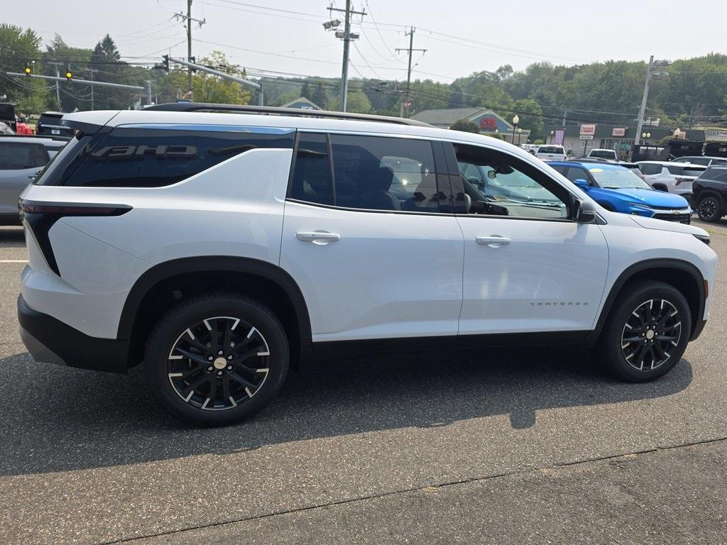 new 2026 Chevrolet Traverse car, priced at $45,360
