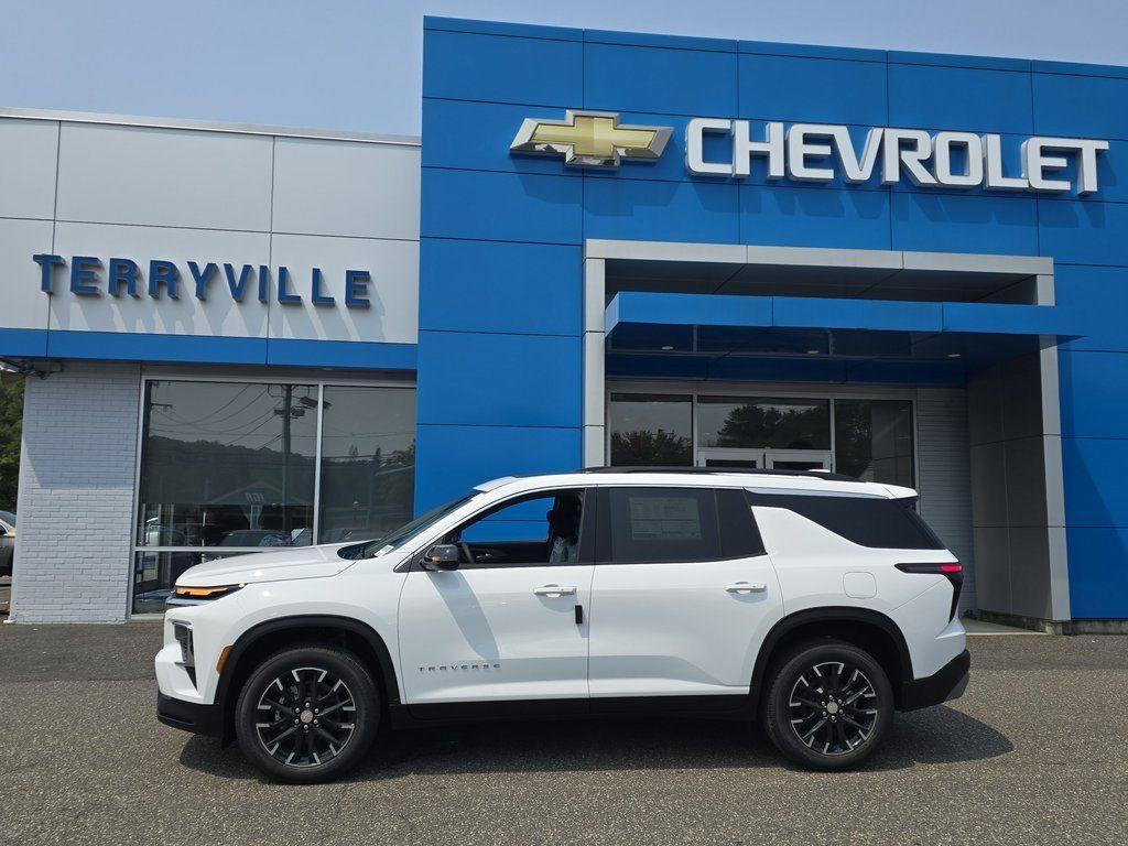 new 2026 Chevrolet Traverse car, priced at $44,360