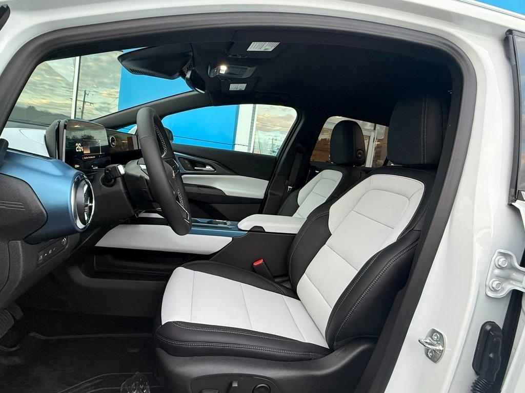 new 2026 Chevrolet Equinox EV car, priced at $41,143