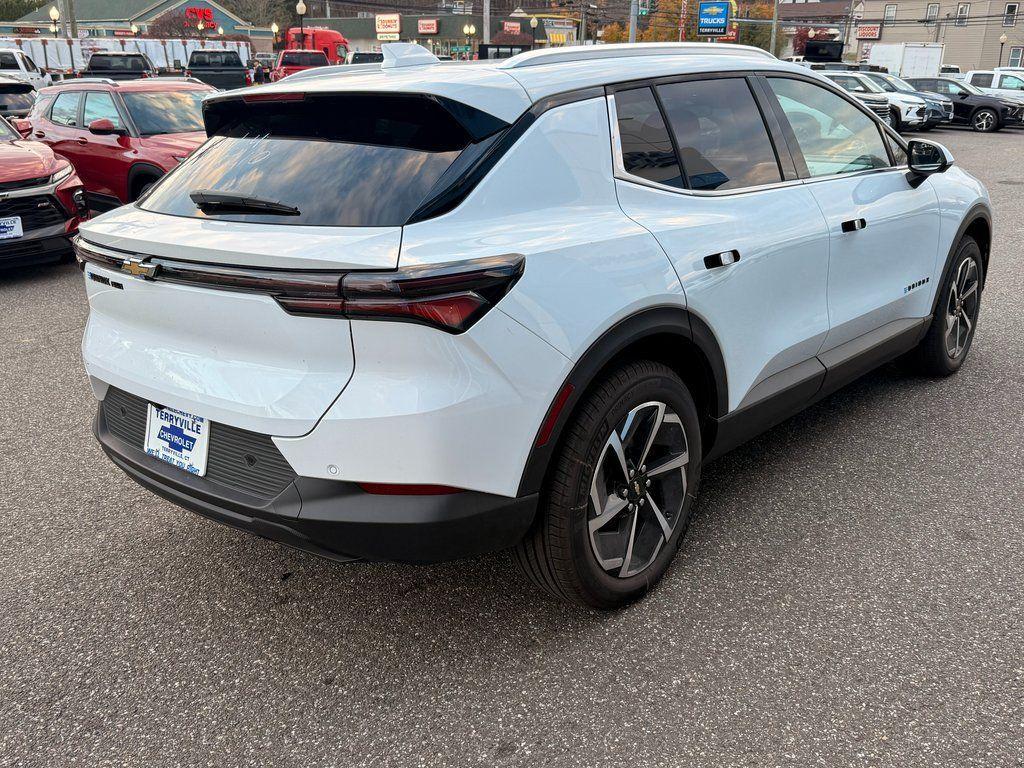 new 2026 Chevrolet Equinox EV car, priced at $43,084