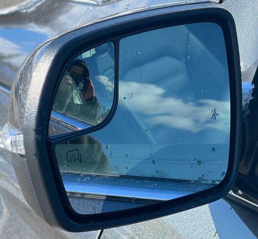 used 2018 Ford Edge car, priced at $17,998