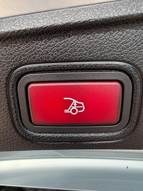 used 2018 Mercedes-Benz C-Class car, priced at $29,764