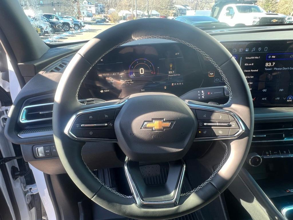 new 2026 Chevrolet Traverse car, priced at $40,533