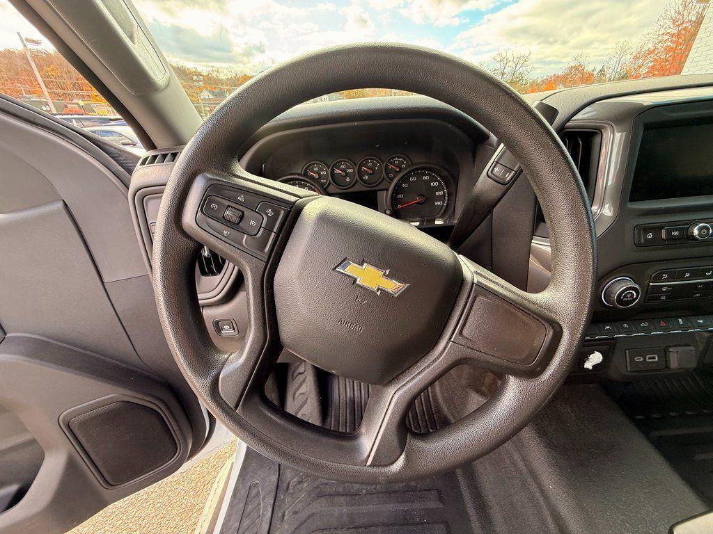 used 2024 Chevrolet Silverado 1500 car, priced at $27,331