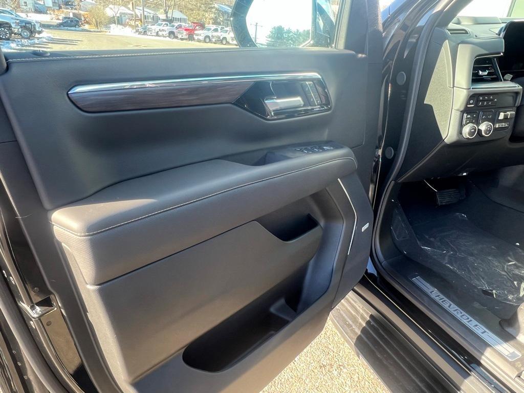 new 2026 Chevrolet Suburban car, priced at $80,826