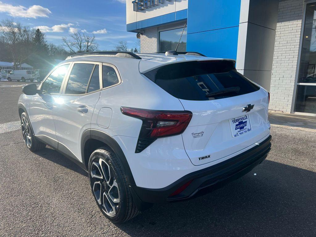 new 2026 Chevrolet Trax car, priced at $28,005