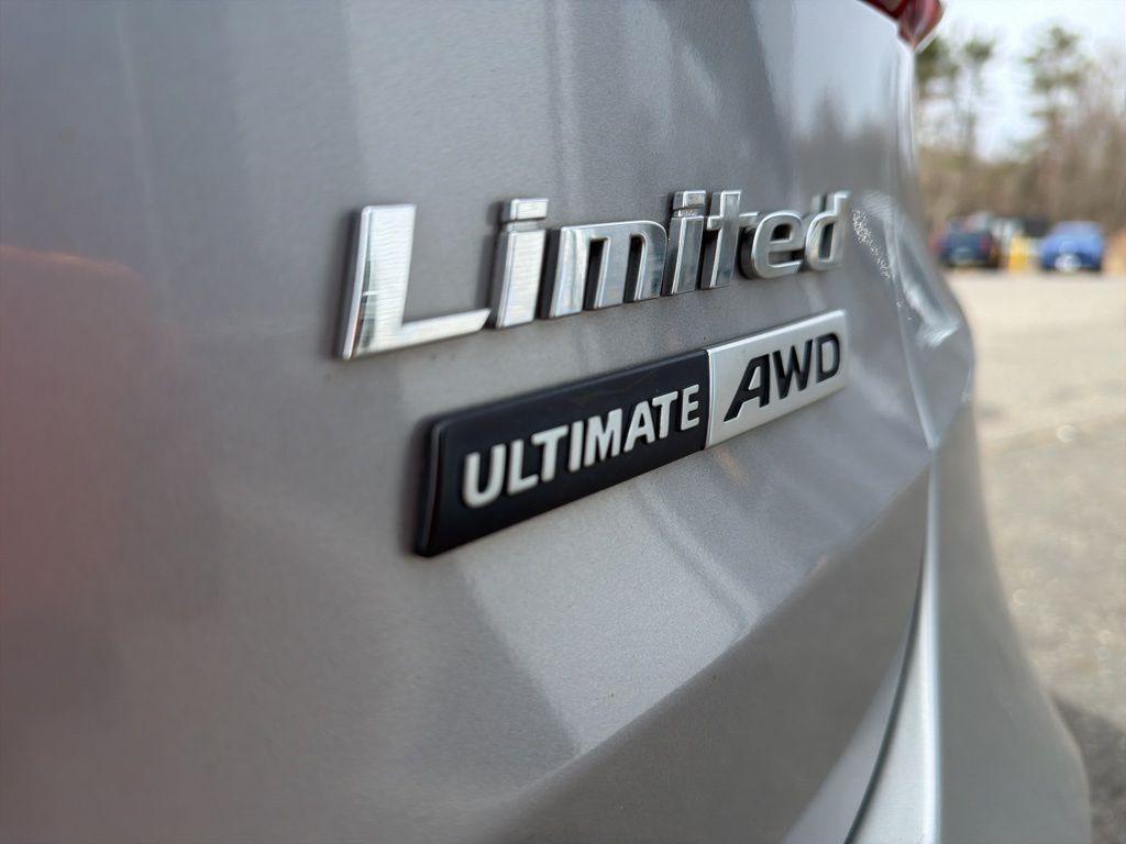 used 2017 Hyundai Santa Fe car, priced at $13,984