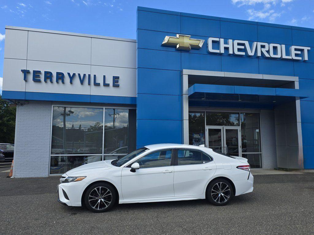 used 2020 Toyota Camry car, priced at $17,400