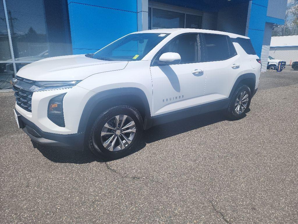 used 2025 Chevrolet Equinox car, priced at $27,996