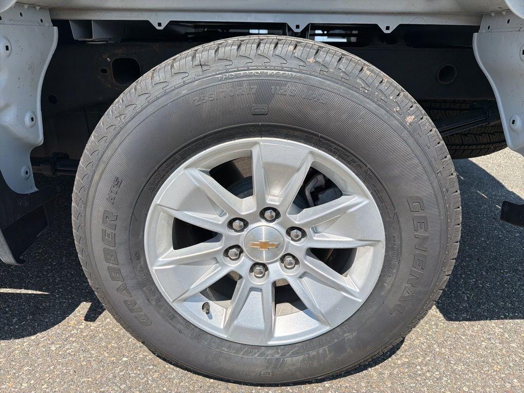 used 2025 Chevrolet Silverado 1500 car, priced at $36,935