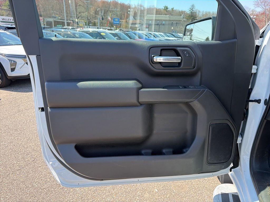used 2025 Chevrolet Silverado 1500 car, priced at $36,935