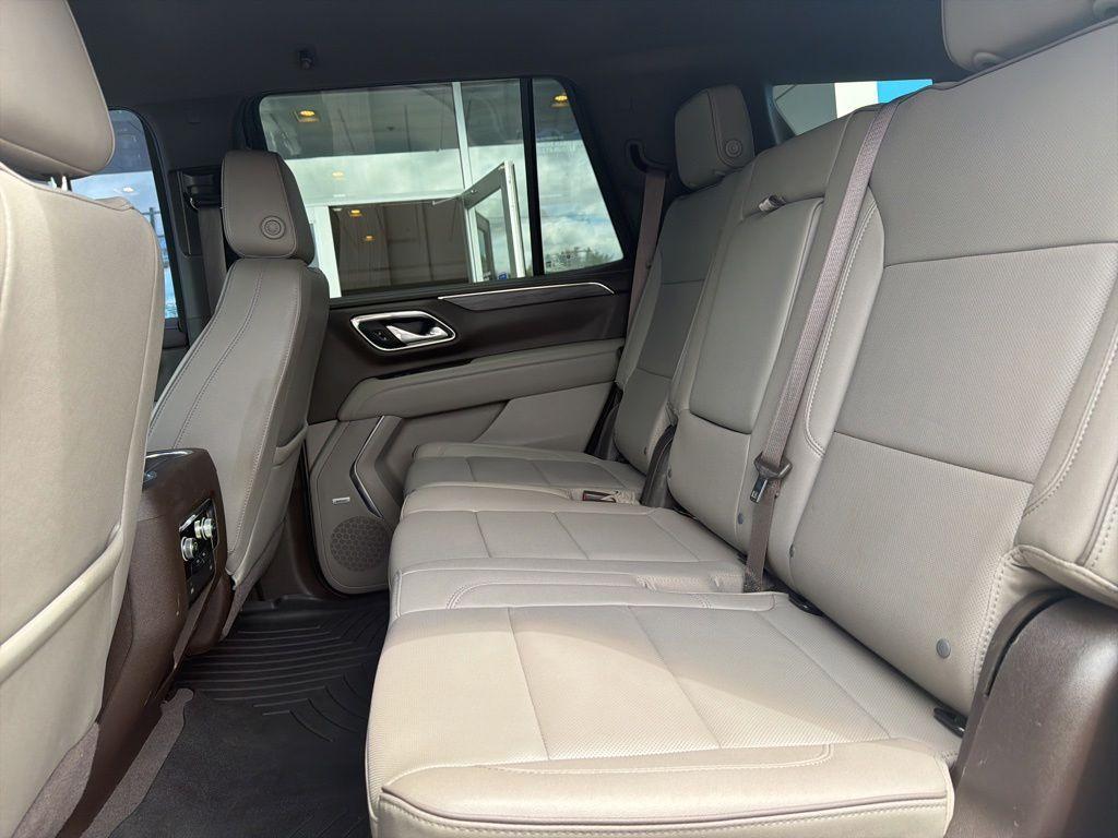 used 2023 GMC Yukon car, priced at $54,998