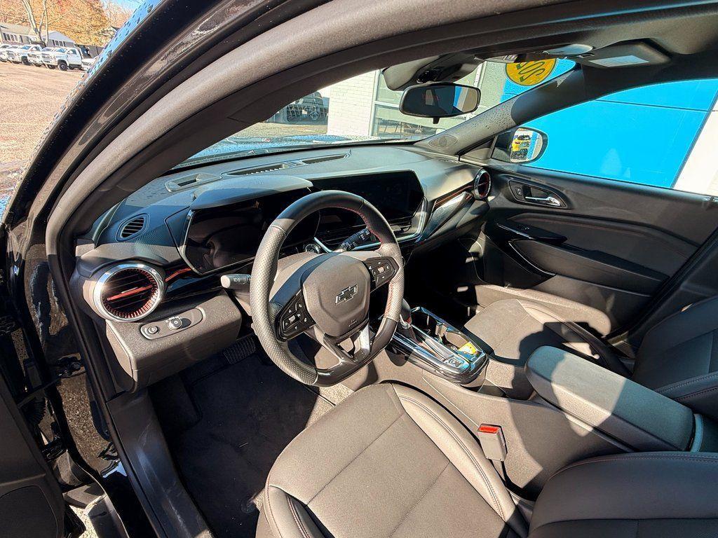 used 2024 Chevrolet Trax car, priced at $21,715