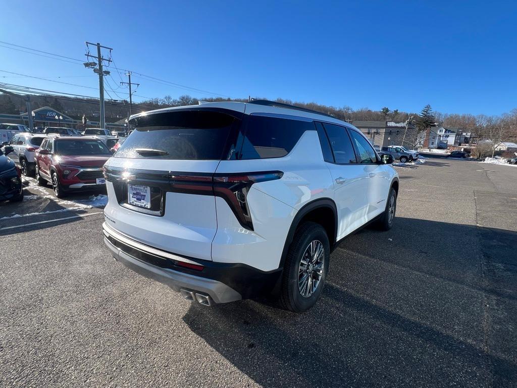 new 2026 Chevrolet Traverse car, priced at $43,724