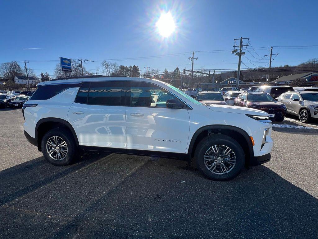 new 2026 Chevrolet Traverse car, priced at $42,724