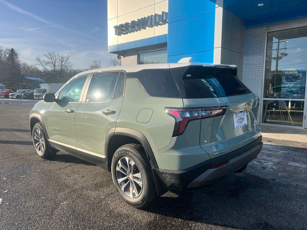 new 2026 Chevrolet Equinox car, priced at $33,558