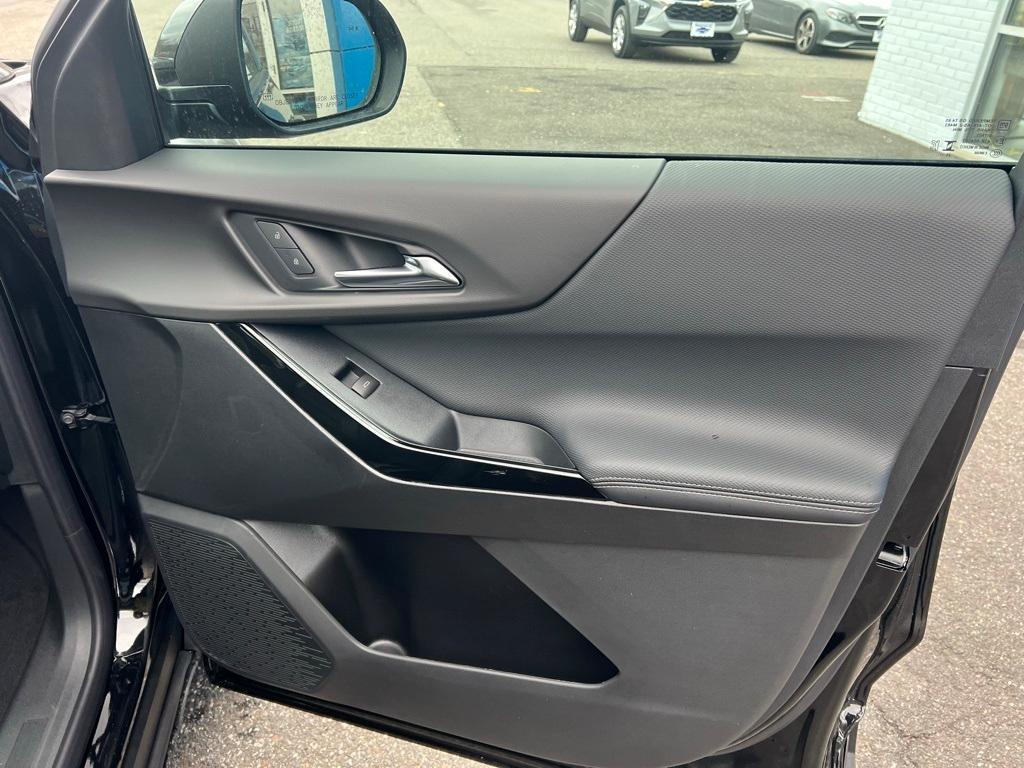 new 2026 Chevrolet Equinox car, priced at $35,915