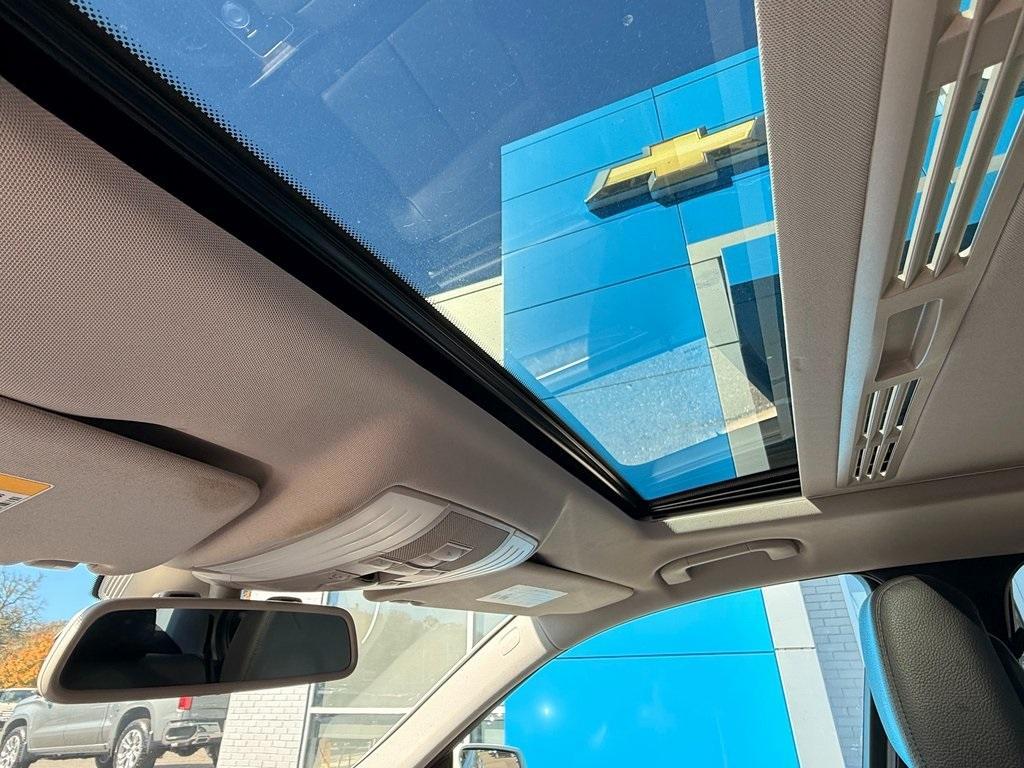 used 2011 Mercedes-Benz E-Class car, priced at $8,302