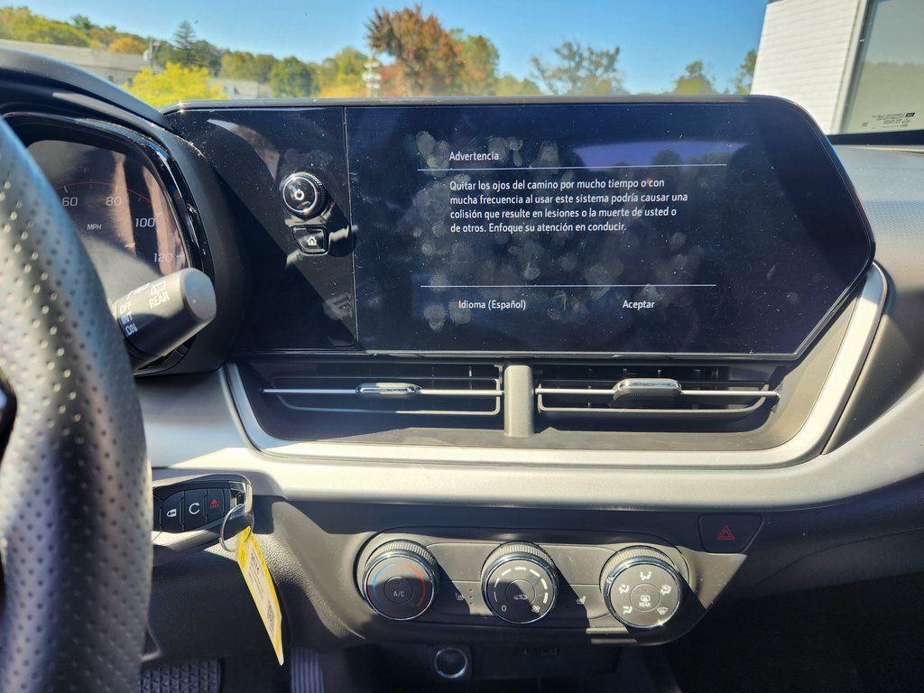 used 2025 Chevrolet Trax car, priced at $22,457