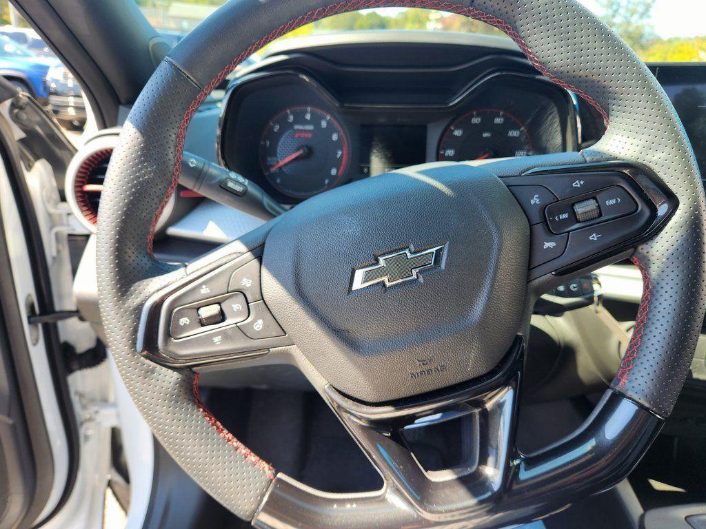 used 2025 Chevrolet Trax car, priced at $22,457