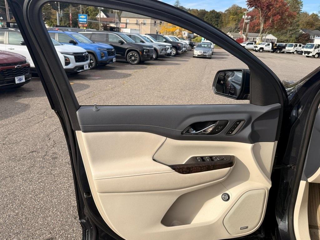 used 2021 GMC Acadia car, priced at $28,989