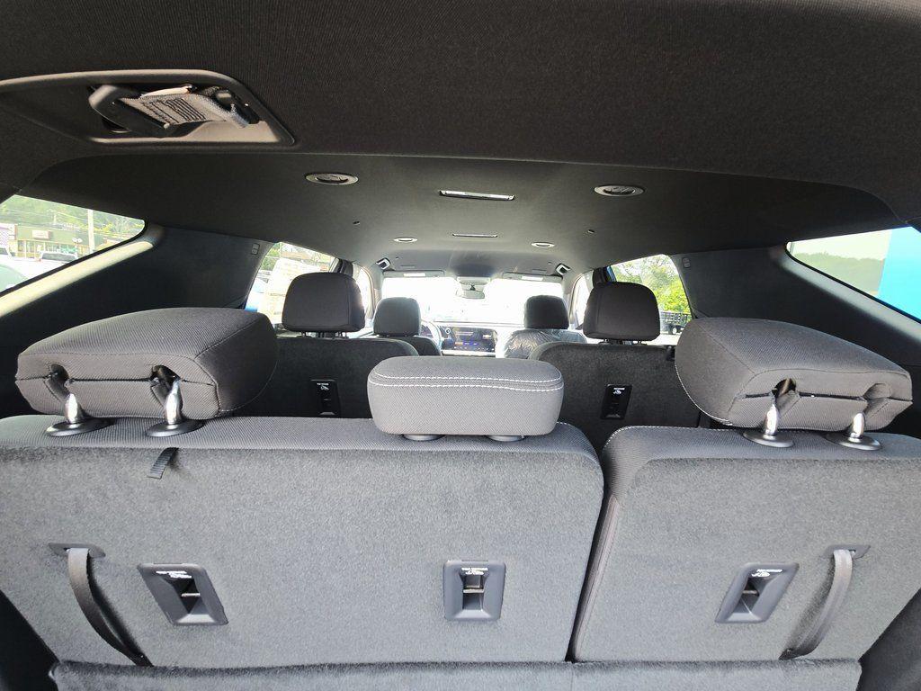 new 2026 Chevrolet Traverse car, priced at $40,802