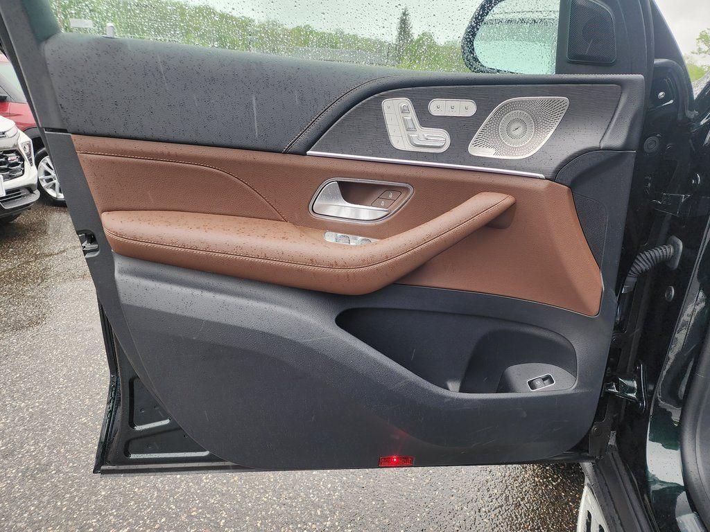 used 2024 Mercedes-Benz GLE 350 car, priced at $65,999