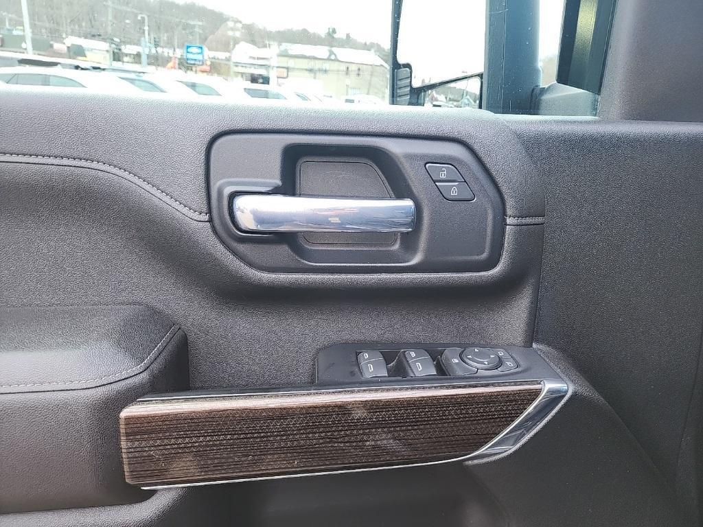 used 2022 Chevrolet Silverado 2500 car, priced at $43,582