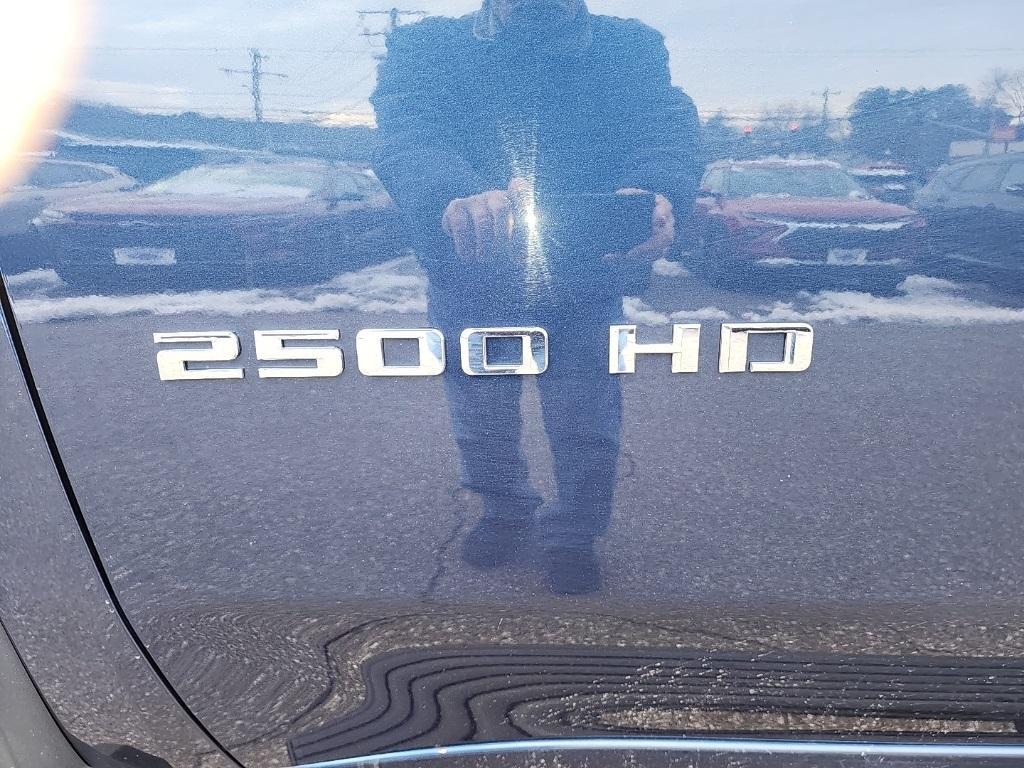 used 2022 Chevrolet Silverado 2500 car, priced at $43,582