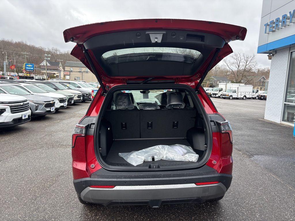 new 2026 Chevrolet Equinox car, priced at $37,175