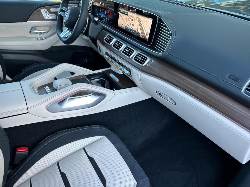 new 2026 Mercedes-Benz AMG GLE 53 car, priced at $106,355