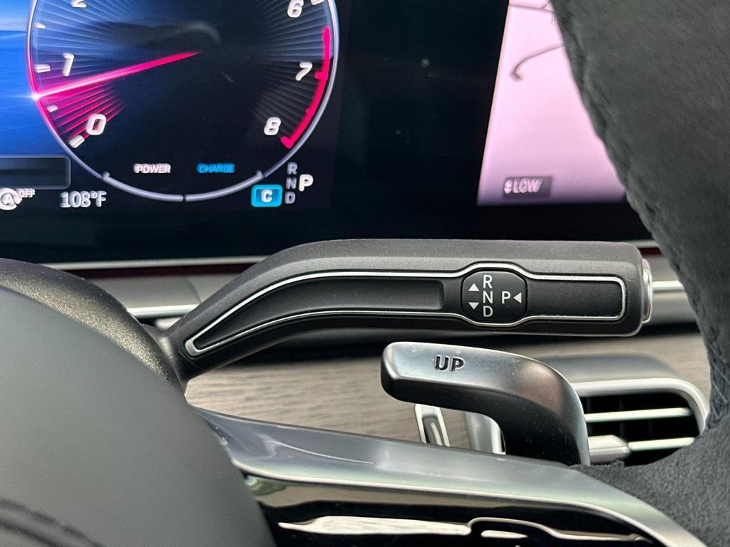 Mercedes-Benz GLE view 23
