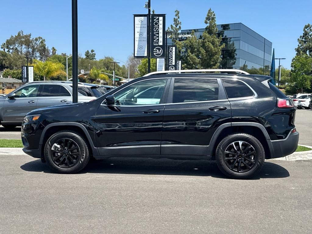 used 2019 Jeep Cherokee car, priced at $10,997