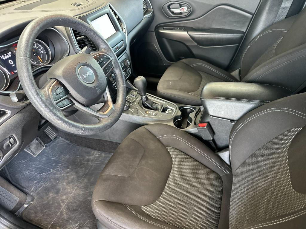 used 2019 Jeep Cherokee car, priced at $10,997