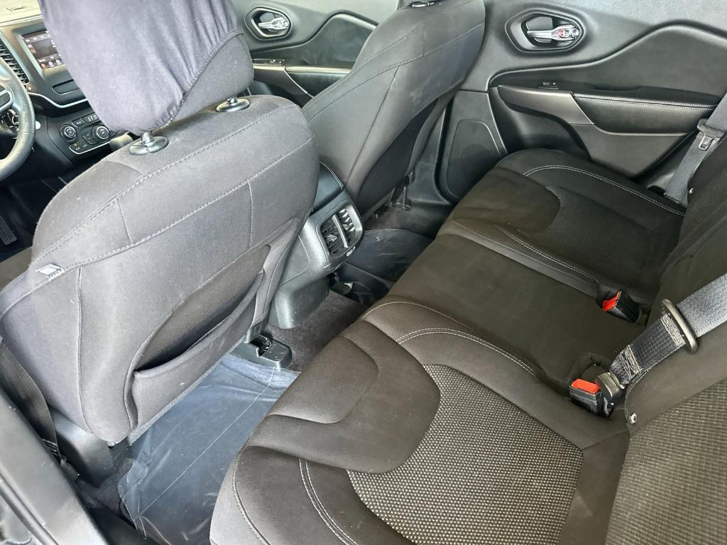 used 2019 Jeep Cherokee car, priced at $10,997
