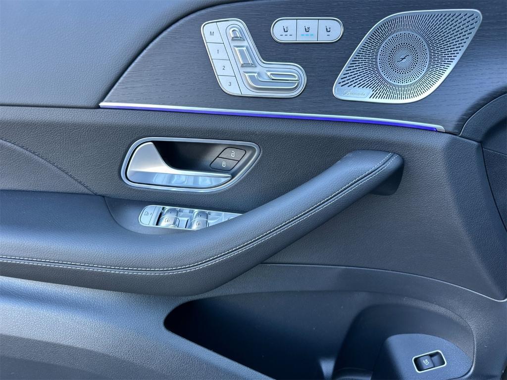 new 2026 Mercedes-Benz GLE 450 car, priced at $87,170