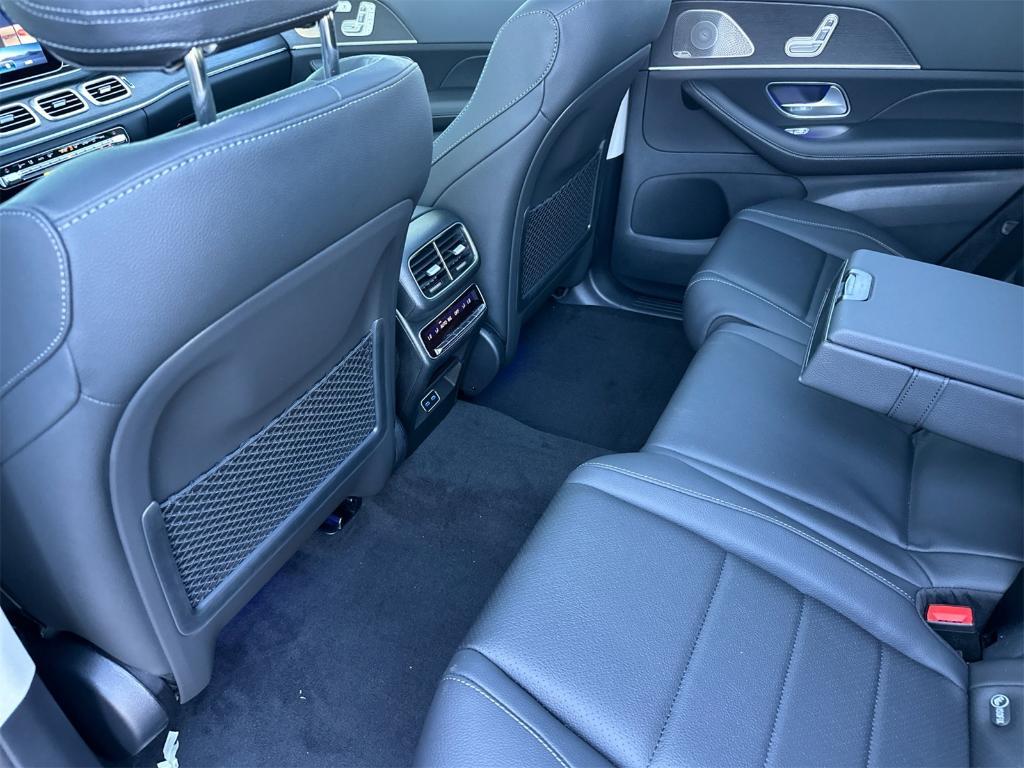 new 2026 Mercedes-Benz GLS 450 car, priced at $100,785