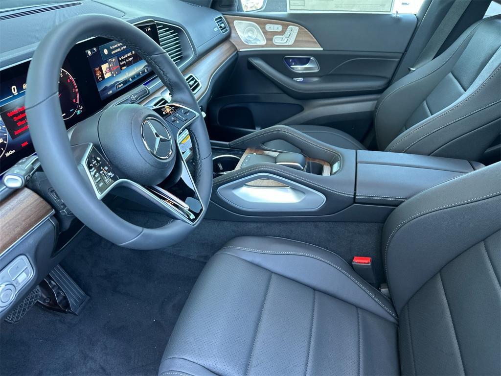 new 2026 Mercedes-Benz GLE 450 car, priced at $84,450