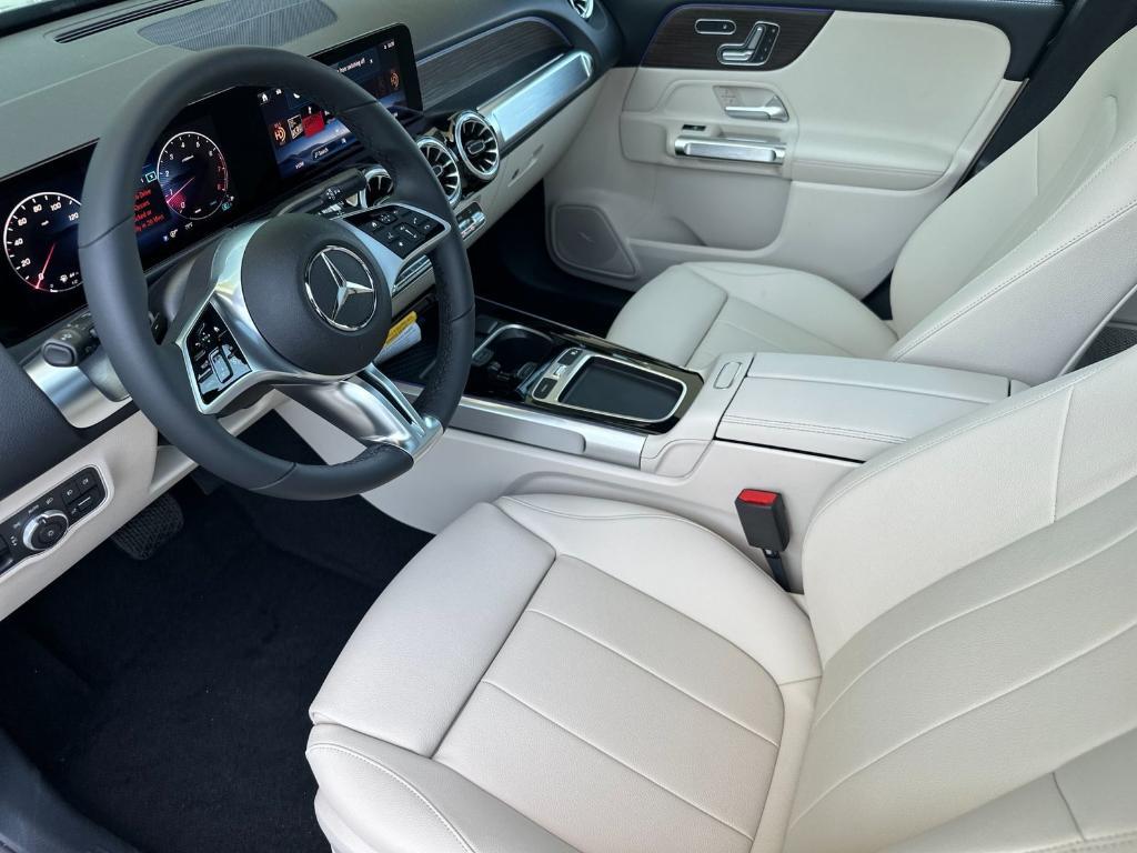 new 2026 Mercedes-Benz GLB 250 car, priced at $49,880