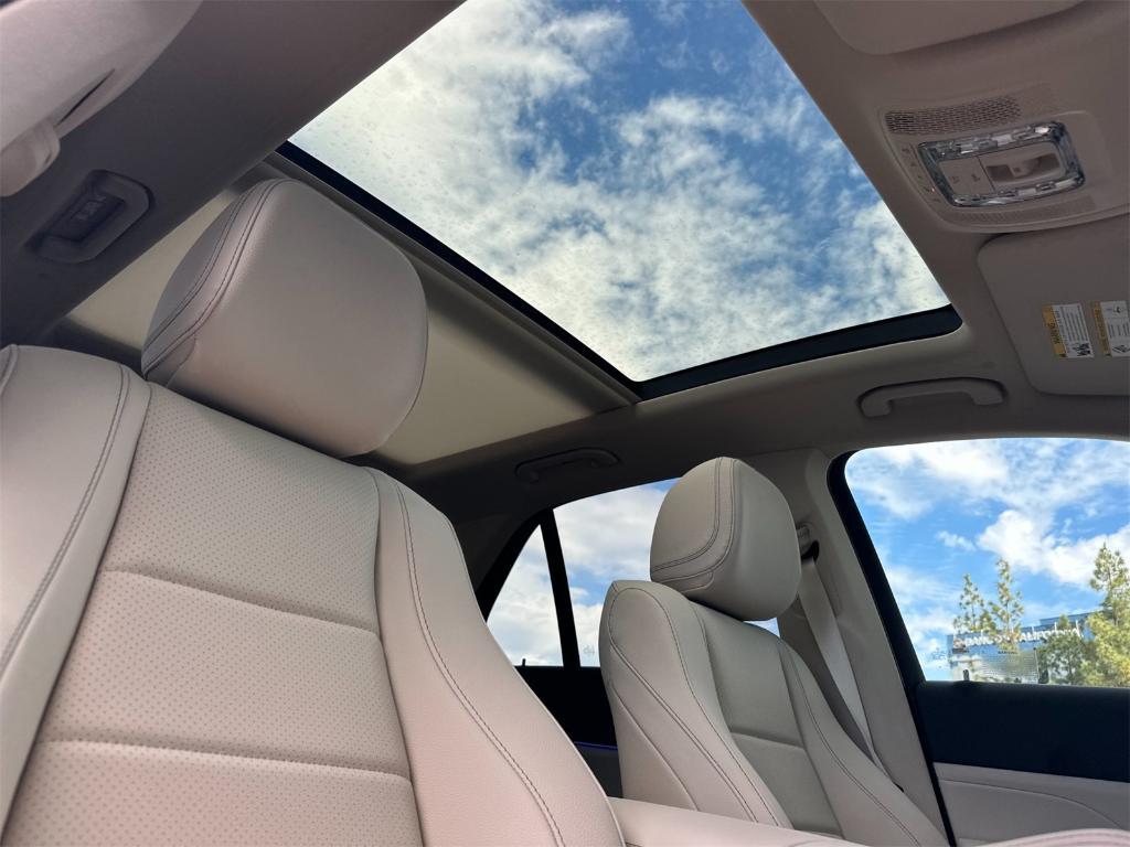 new 2026 Mercedes-Benz GLE 350 car, priced at $78,450