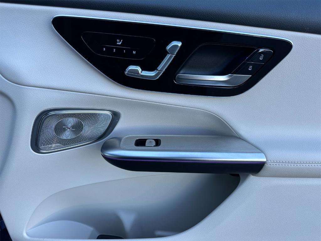 used 2025 Mercedes-Benz GLC 300 car, priced at $47,997