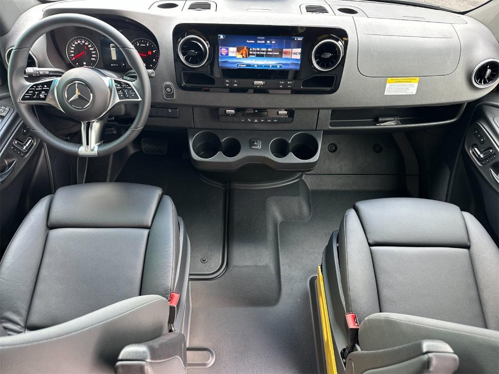 new 2025 Mercedes-Benz Sprinter 2500 car, priced at $86,196