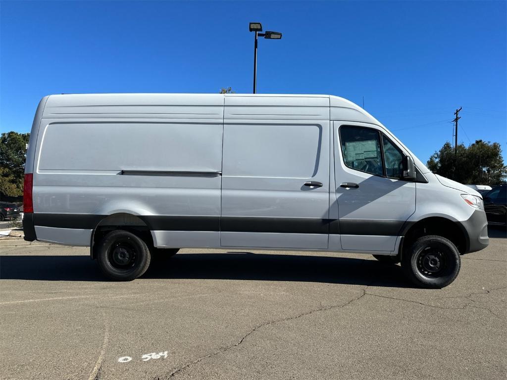 new 2025 Mercedes-Benz Sprinter 2500 car, priced at $75,085