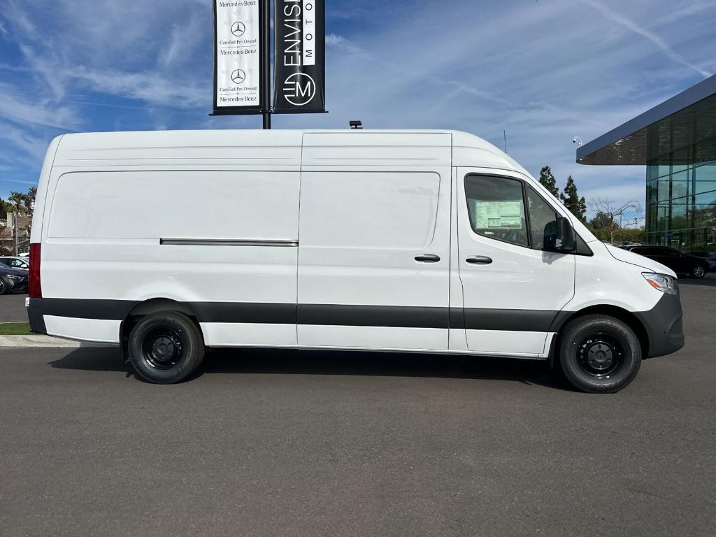 new 2026 Mercedes-Benz Sprinter 2500 car, priced at $68,665