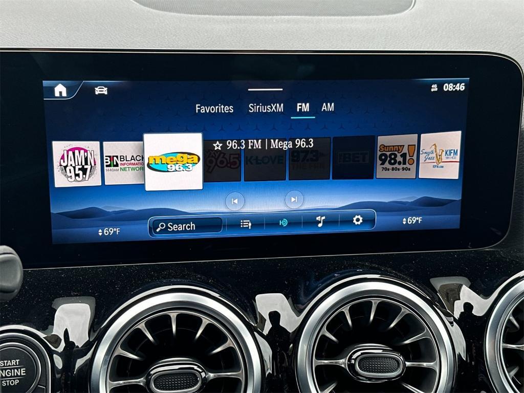 new 2025 Mercedes-Benz GLA 250 car, priced at $45,845