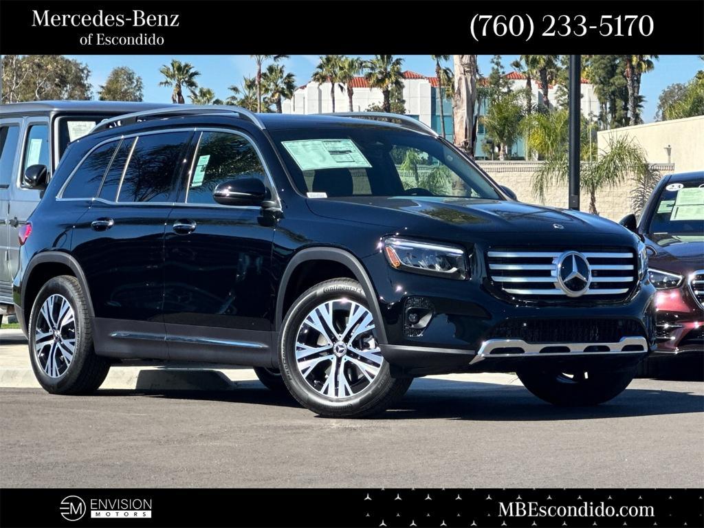 new 2025 Mercedes-Benz GLB 250 car, priced at $51,370