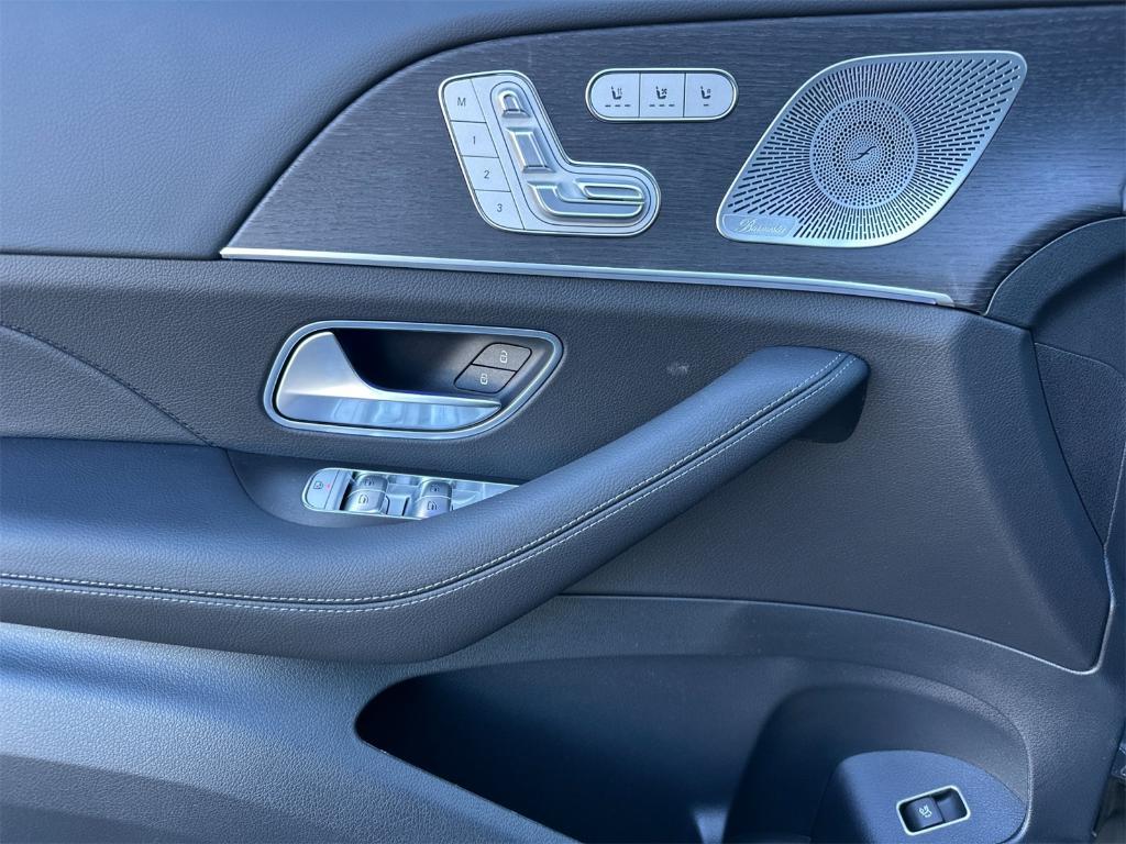 new 2026 Mercedes-Benz GLE 450 car, priced at $79,700