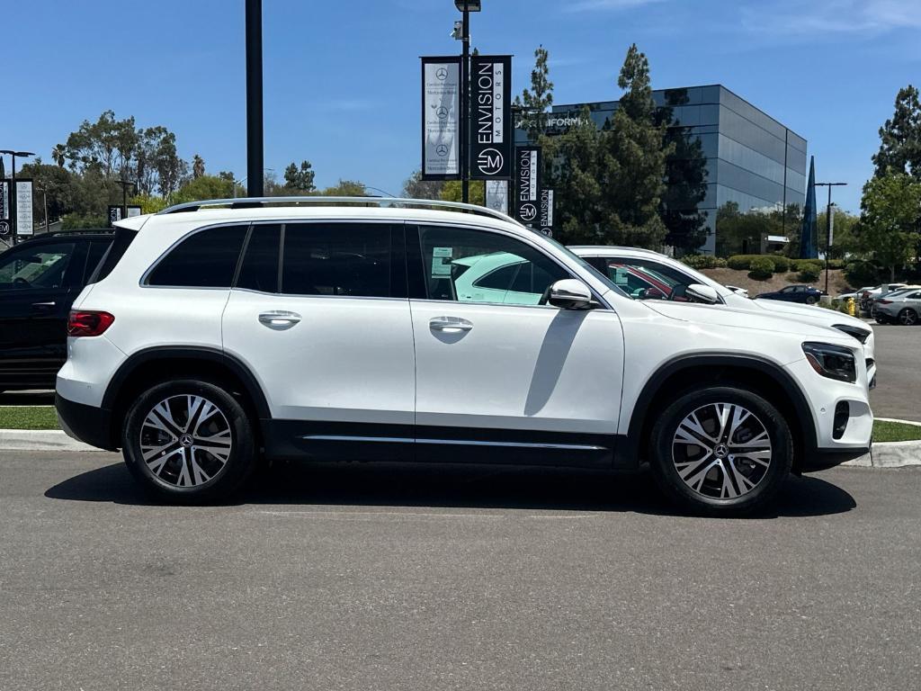 new 2026 Mercedes-Benz GLB 250 car, priced at $52,160