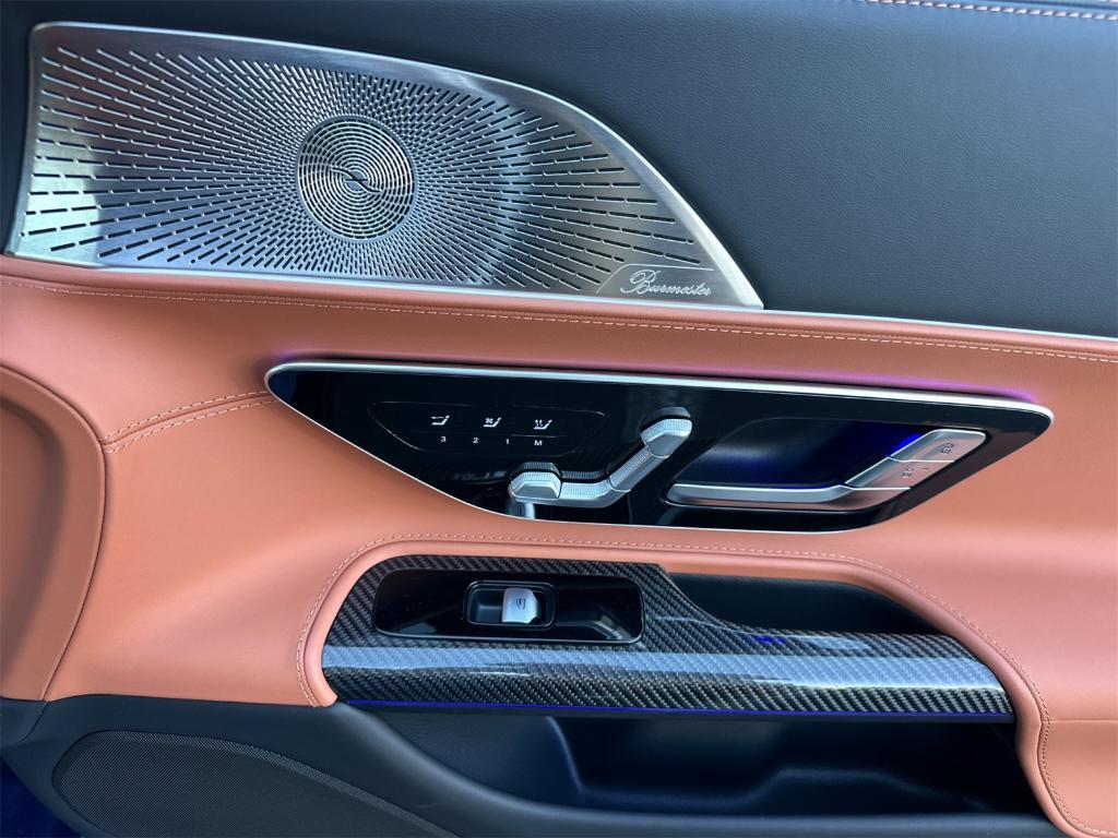 new 2026 Mercedes-Benz AMG SL 43 car, priced at $129,660