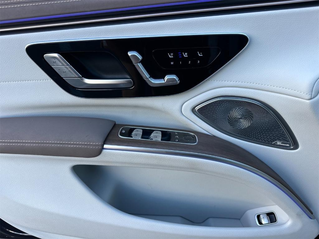 used 2023 Mercedes-Benz EQS 580 car, priced at $58,997